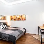Gold Gate Apt