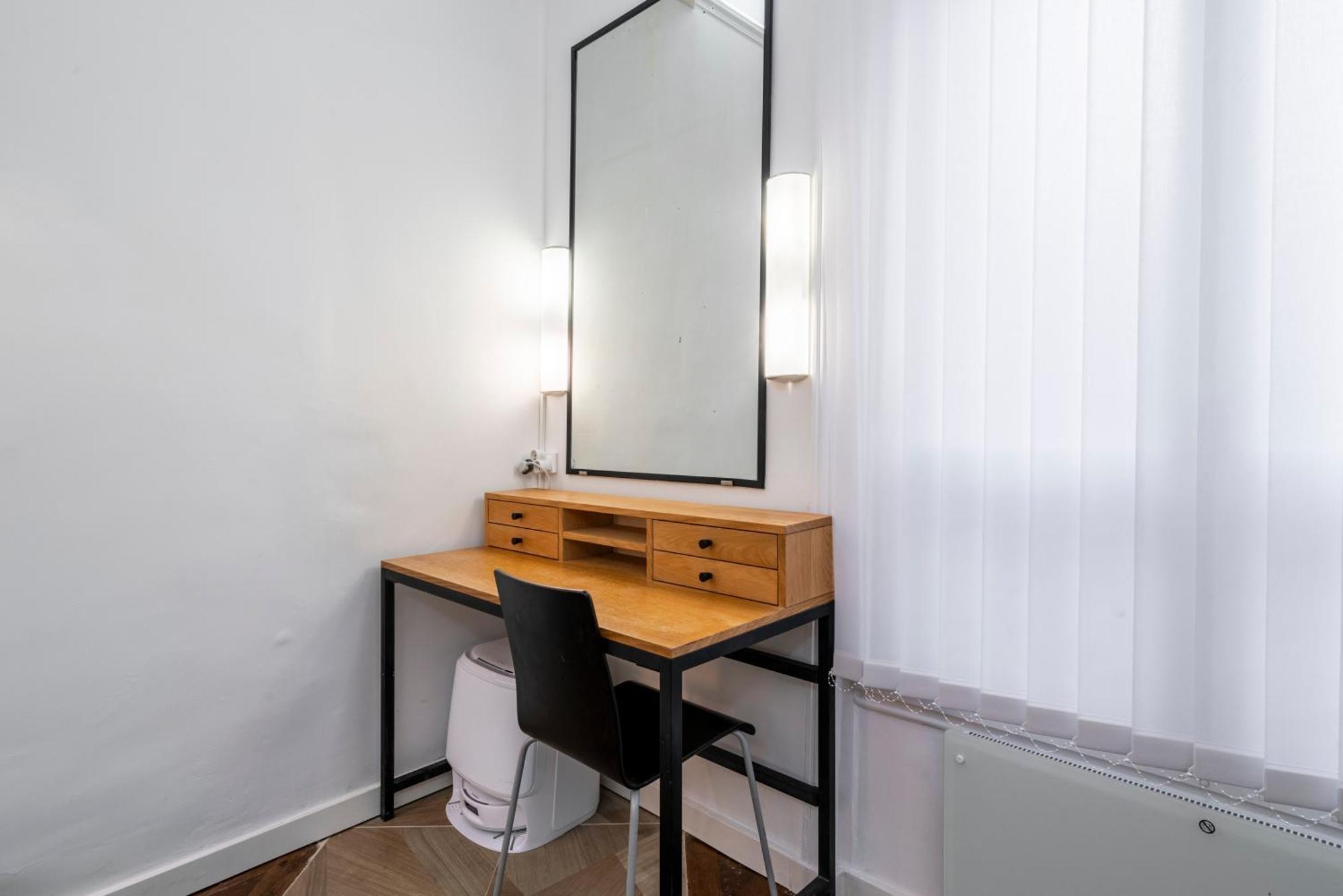 Gold Gate Apartment Paris