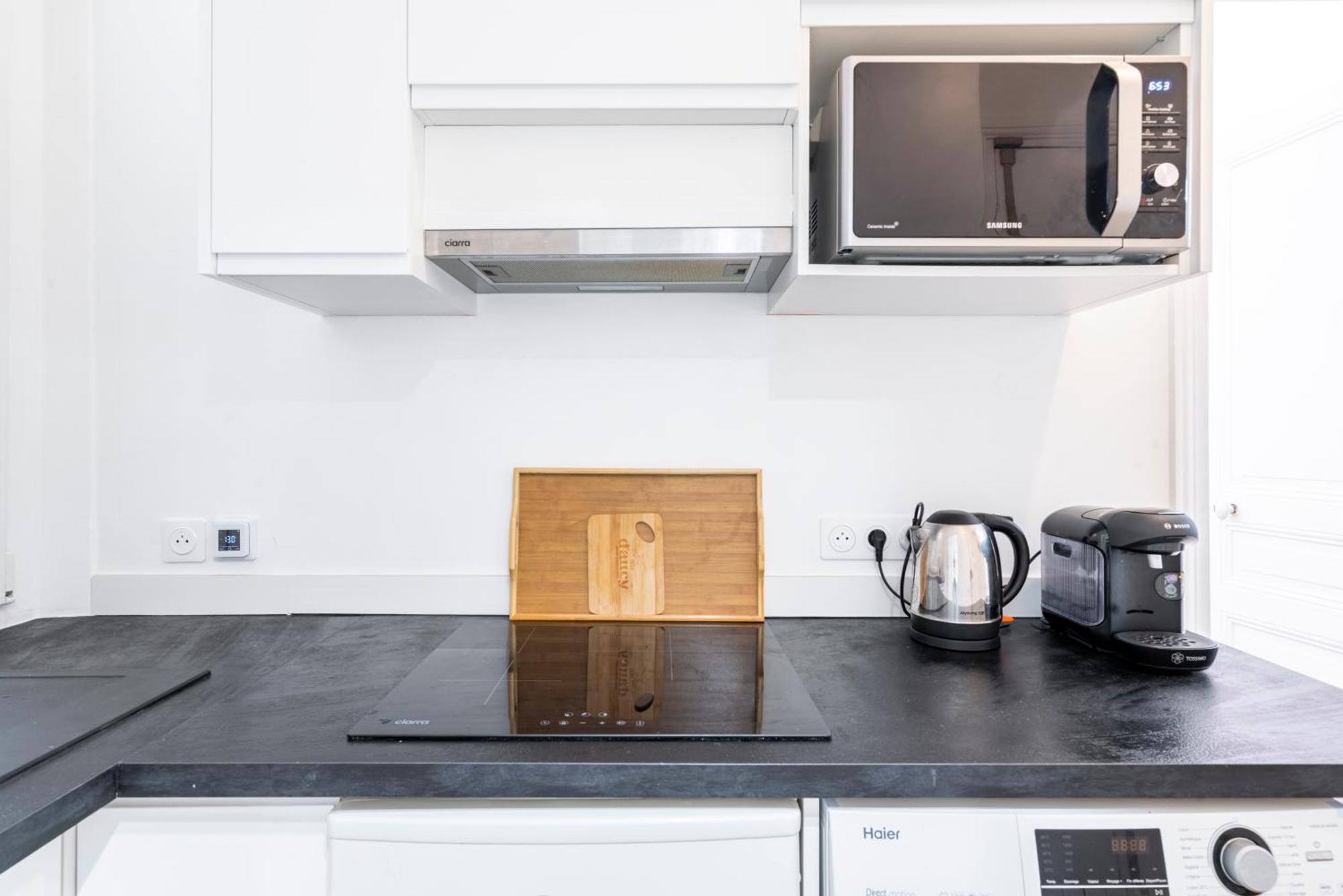 Gold Gate Apartment